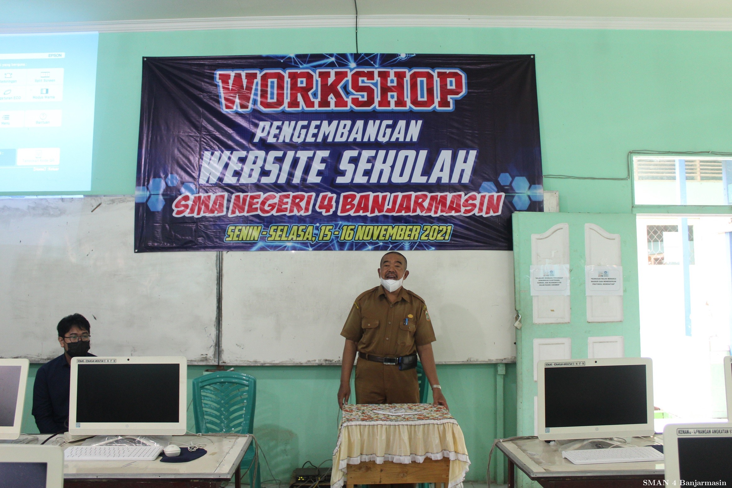 Workshop Pengembangan Website Sekolah